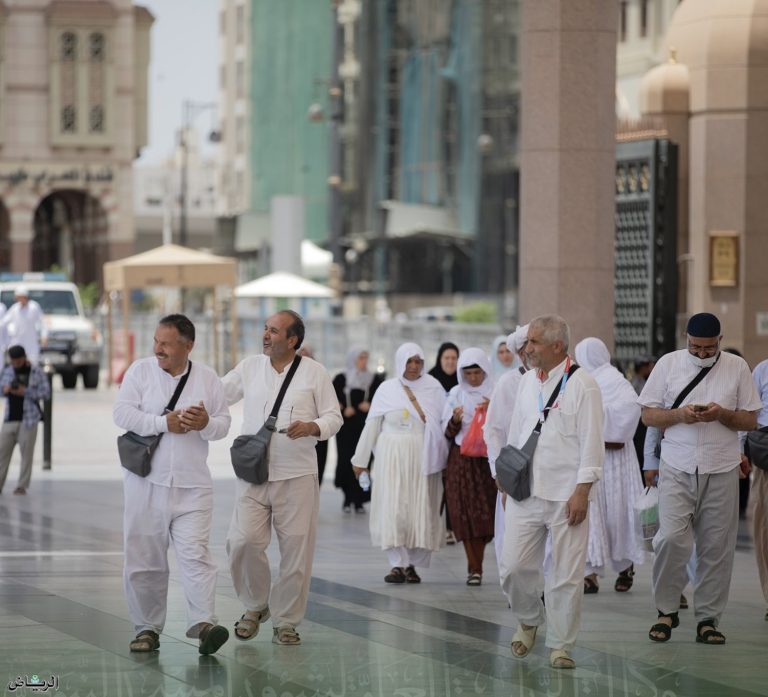 الإشراف على الإسكان